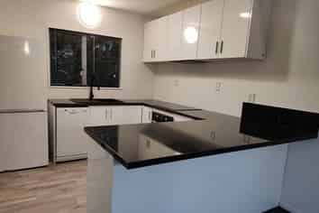 16B Chartwell Drive, Crofton Downs