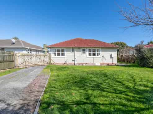 2 Dampier Street, Avondale