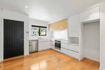 33 Patrick Rice Drive, Swanson