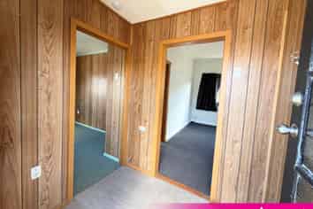 7 Pearse Street, Taieri Mouth