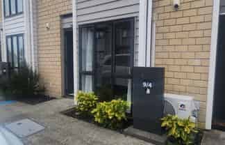 9/4 Wallson Crescent, Wiri