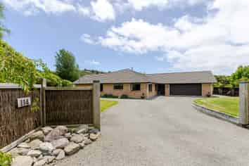 114 Maui Pomare Road, Nikau Valley