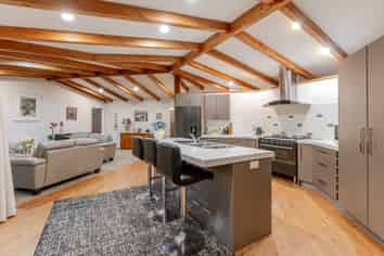 114 Maui Pomare Road, Nikau Valley