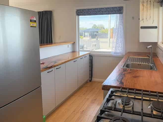 1/89 Hills Road, Edgeware