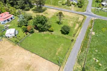 56 Rata Street, Mamaku