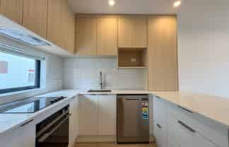 30B Flaxdale Street , Birkdale