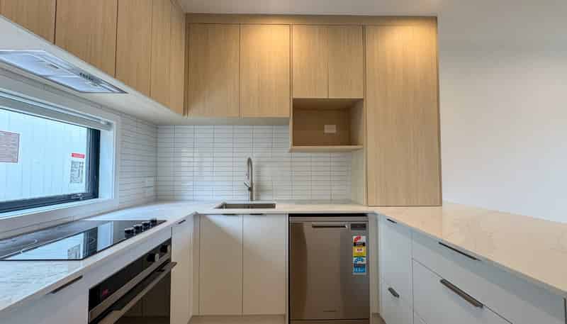 30B Flaxdale Street , Birkdale