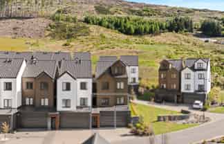 1/18 Bullendale Drive, Arthurs Point