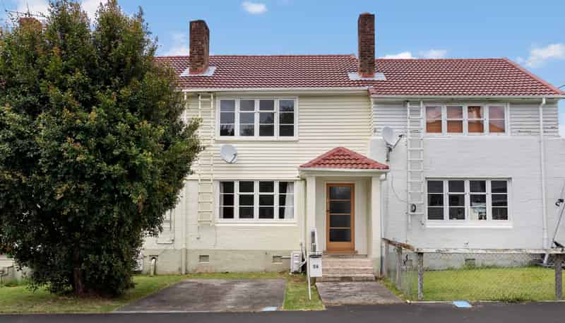 2/2A Domain Street, Devonport