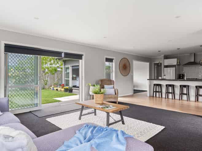 3 Tuamotu Park, Wainui