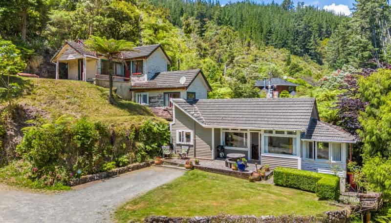 85 Elmslie Road, Pinehaven