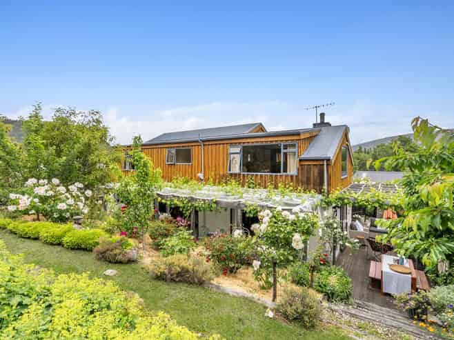 90 Hedditch Street, Wanaka