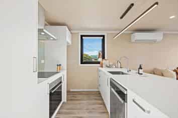 4/61 Mackworth Street, Woolston