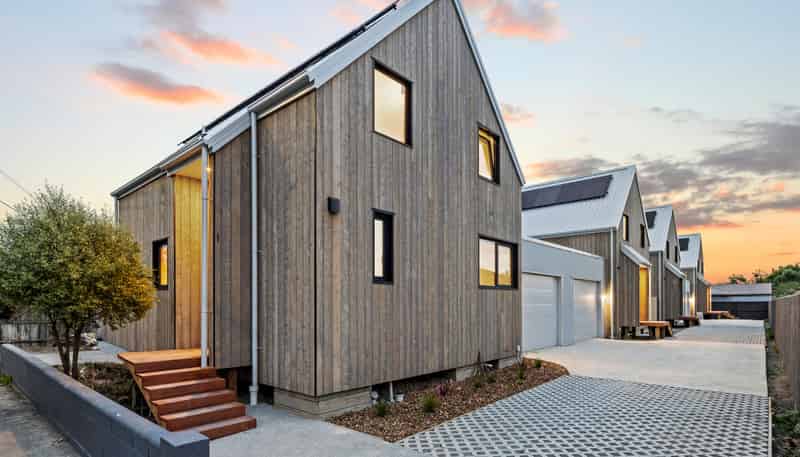 4/61 Mackworth Street, Woolston