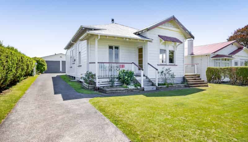 13 Portia Street, Stratford