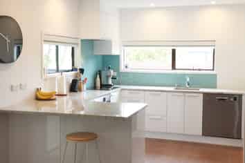 17B Telephone Road, Birkenhead