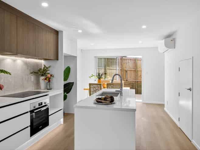 7D Maroubra Place, Botany Downs