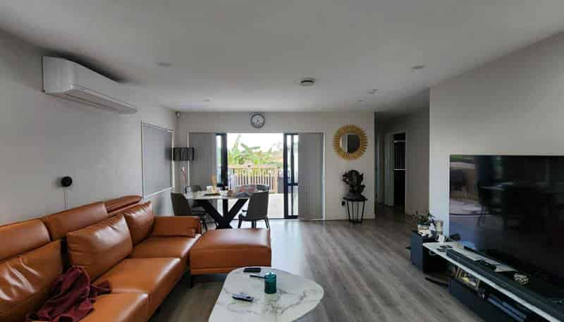 6 Kohuora Lane, Papatoetoe