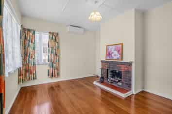 49 Pilcher Crescent, Naenae