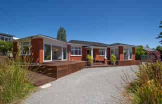 13 Barrington Street, Somerfield