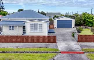 6 Ogrady Street, BLAKETOWN