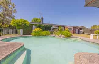 32 Kent Terrace, Taradale