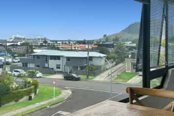 1/3 Wells Avenue, Mount Maunganui