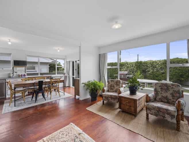 129 Riverbend Road, Onekawa