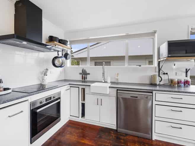 129 Riverbend Road, Onekawa