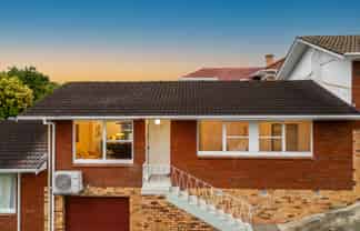 2/62 Quadrant Road, Onehunga