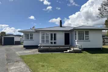 10 Erin Street, Tikipunga