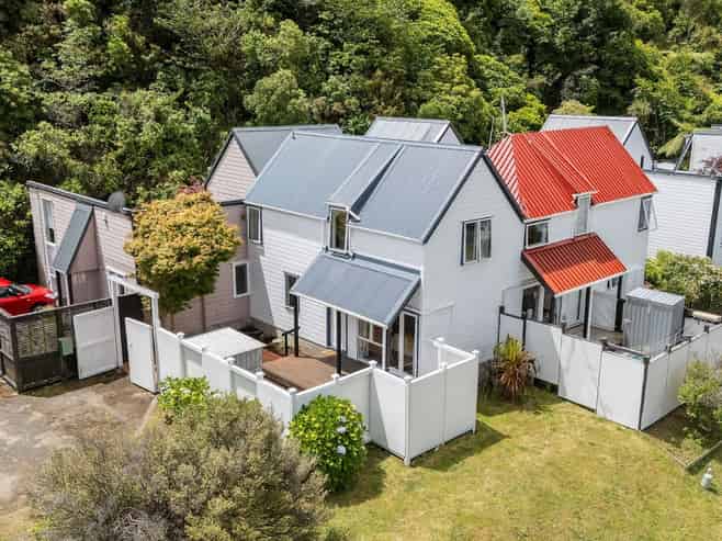 115 Sunshine Avenue, Karori