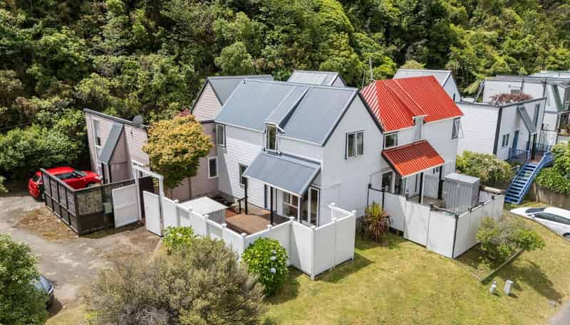 115 Sunshine Avenue, Karori