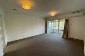 4/690 Pakuranga Road, Pakuranga