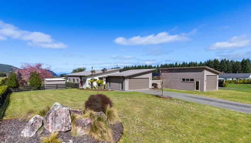 44/500 Kinloch Road, Kinloch