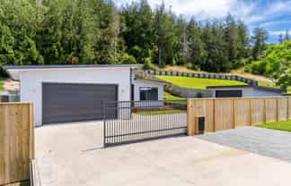 82 Riverside Road, Whataupoko