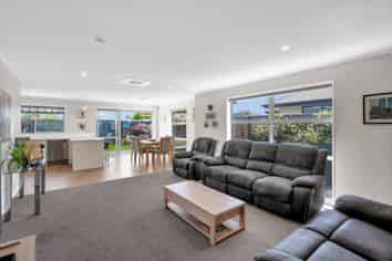 41 Tara Crescent, Ravenswood