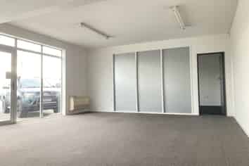 High profile commercial premises