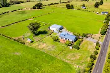 834R Pembroke Road West, Pembroke