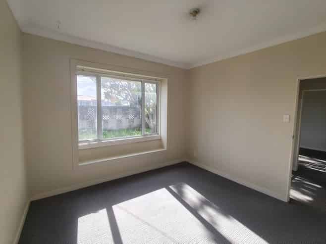 1598 Great North Road, Waterview