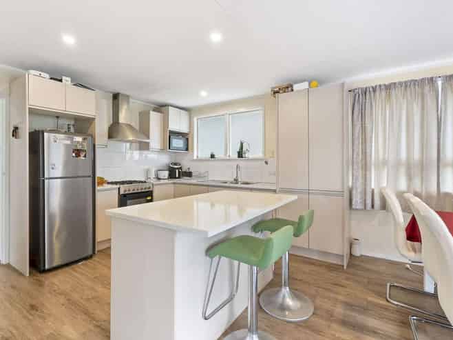 8 Celadon Place, Wiri