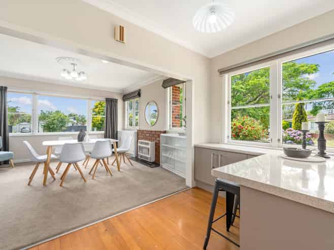 2 Squires Place, Awapuni