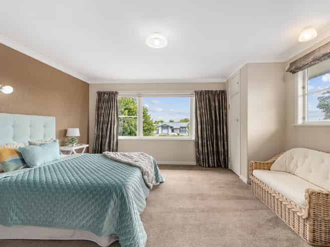 2 Squires Place, Awapuni