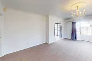 A/6 Bens Place, Springvale