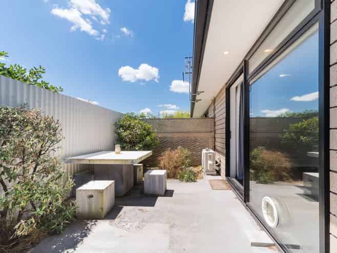 8b Sinclair Street, Highbury