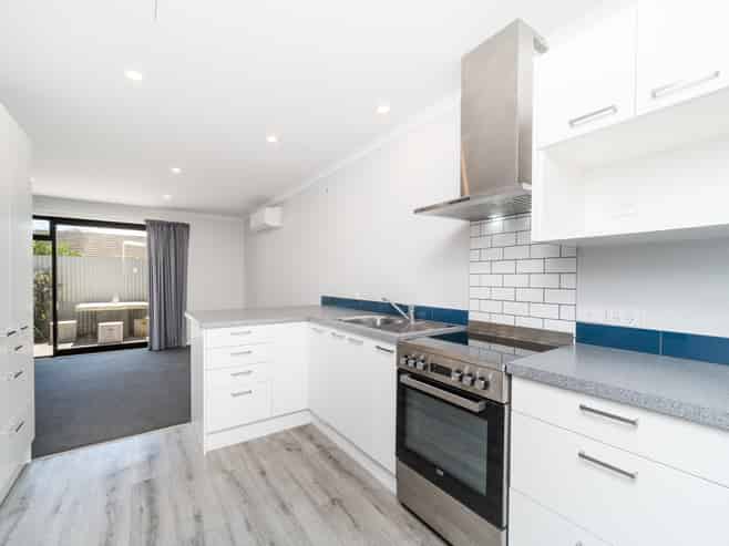 8b Sinclair Street, Highbury