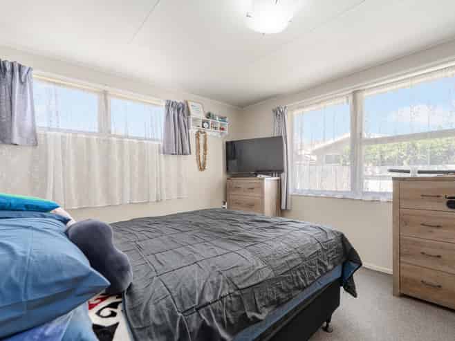 19 Halswell Crescent, Westbrook