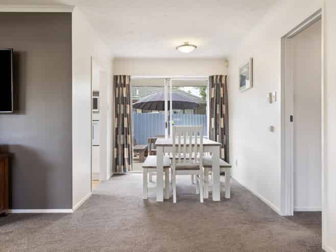 10 Humphries Place, Awapuni