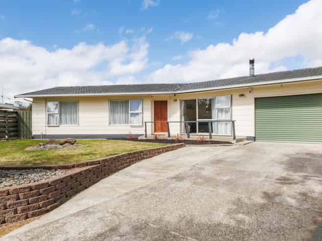 16 Wyndham Street, Awapuni