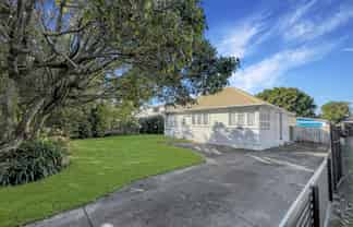 11 Manawatu Street, Hokowhitu